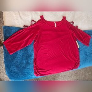 NWT Perseption 2X Cold Shoulder Beaded Criss-cross Sleeves